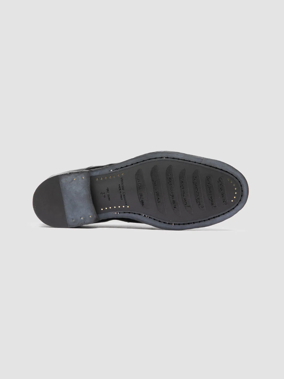 Weekend Outings SOLITUDE 107 - Black Leather Penny Loafers