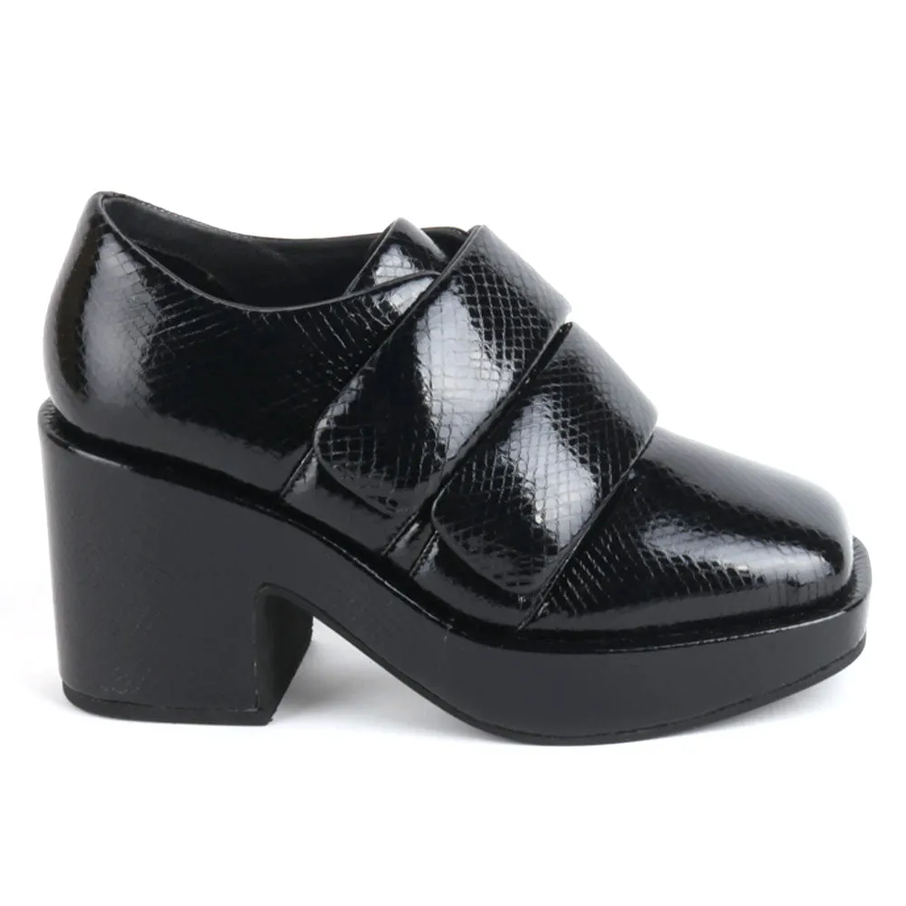 Crime Sleek Comfort Walking Ease