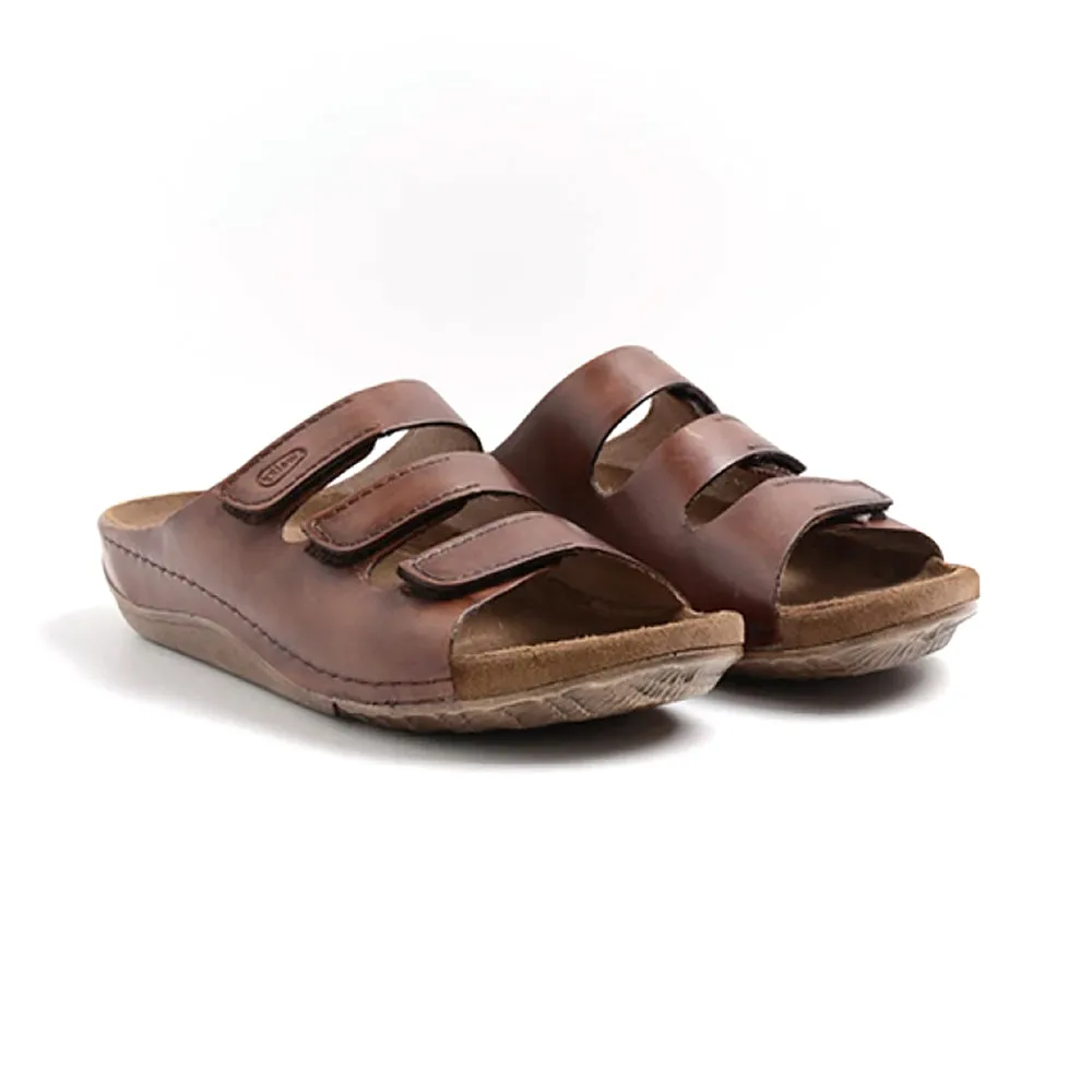 Athletic Performance Regular Style Nomad Slide Sandal