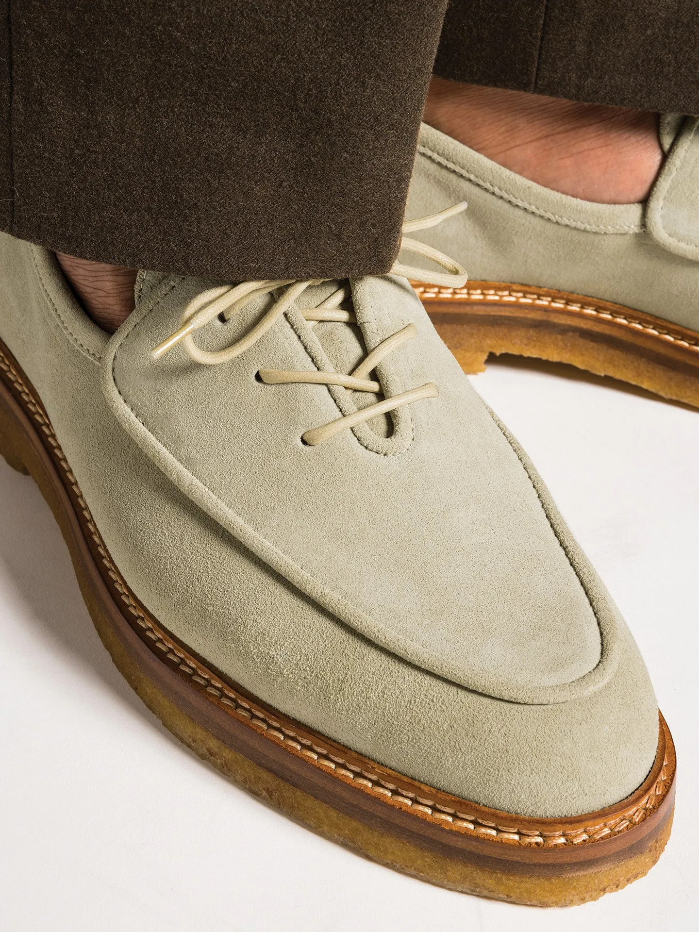 OLIVIER LATTE SUEDE City Ready Low Profile