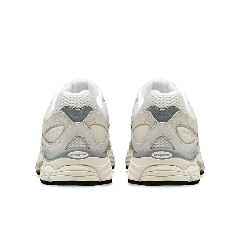 baseball players' mobility Shock-absorbent materials OMNI 9