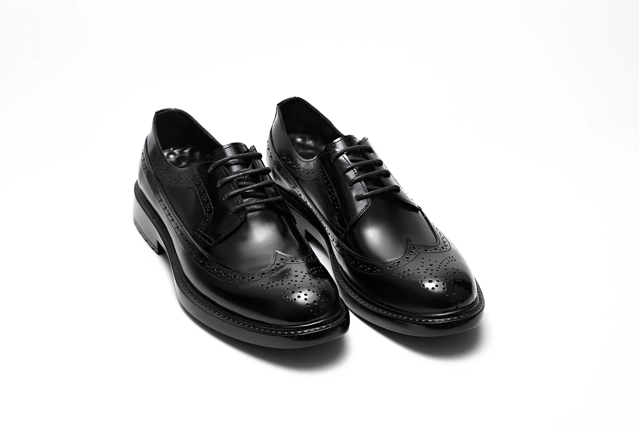 Tam's New Classic Brogue Breathable Comfort