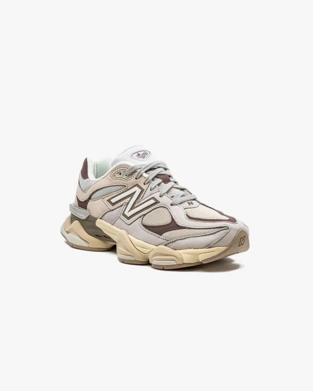 New Balance 9060 Timberwolf Grey Sneakers early morning running shoes
