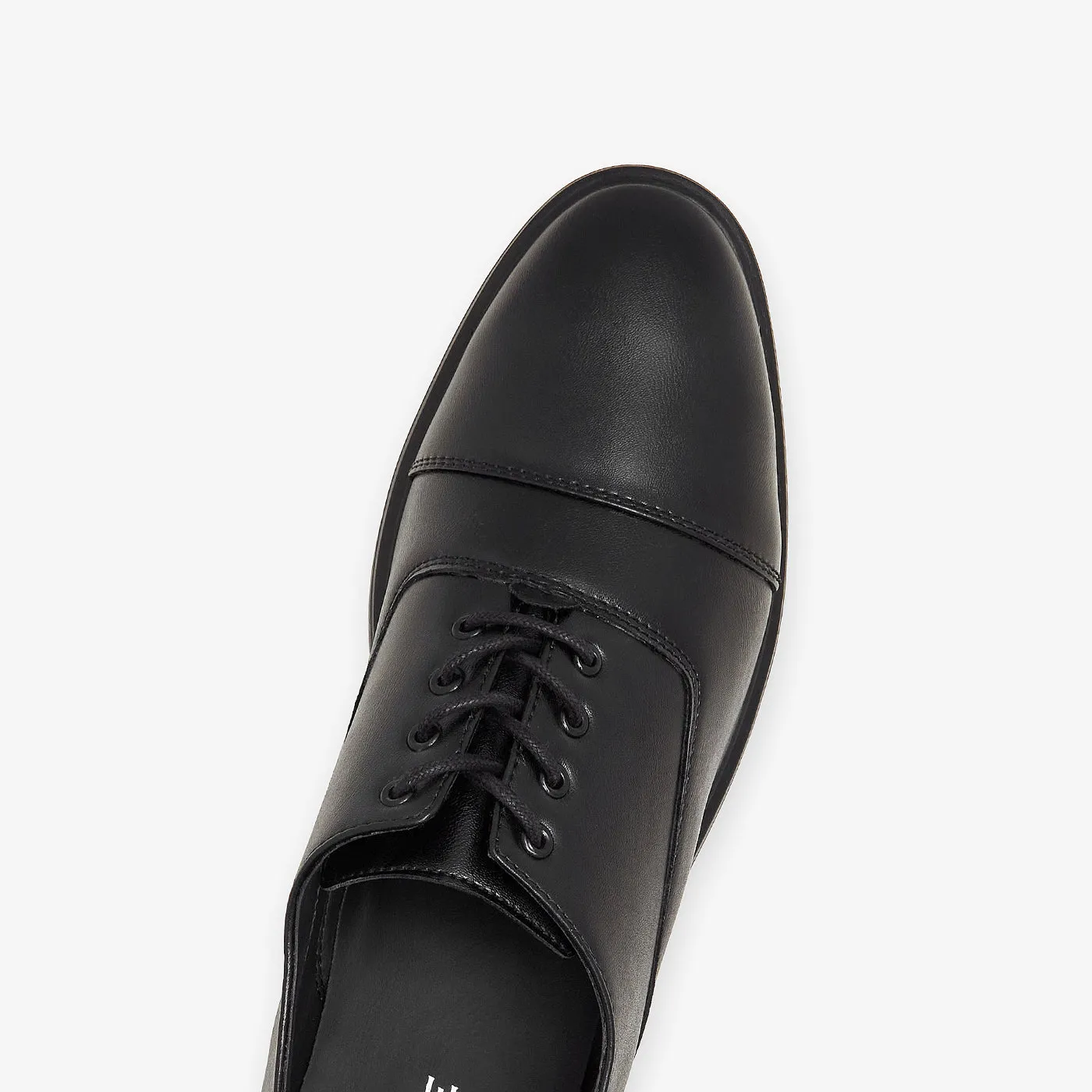 Sleek Build Men's Timeless Formals