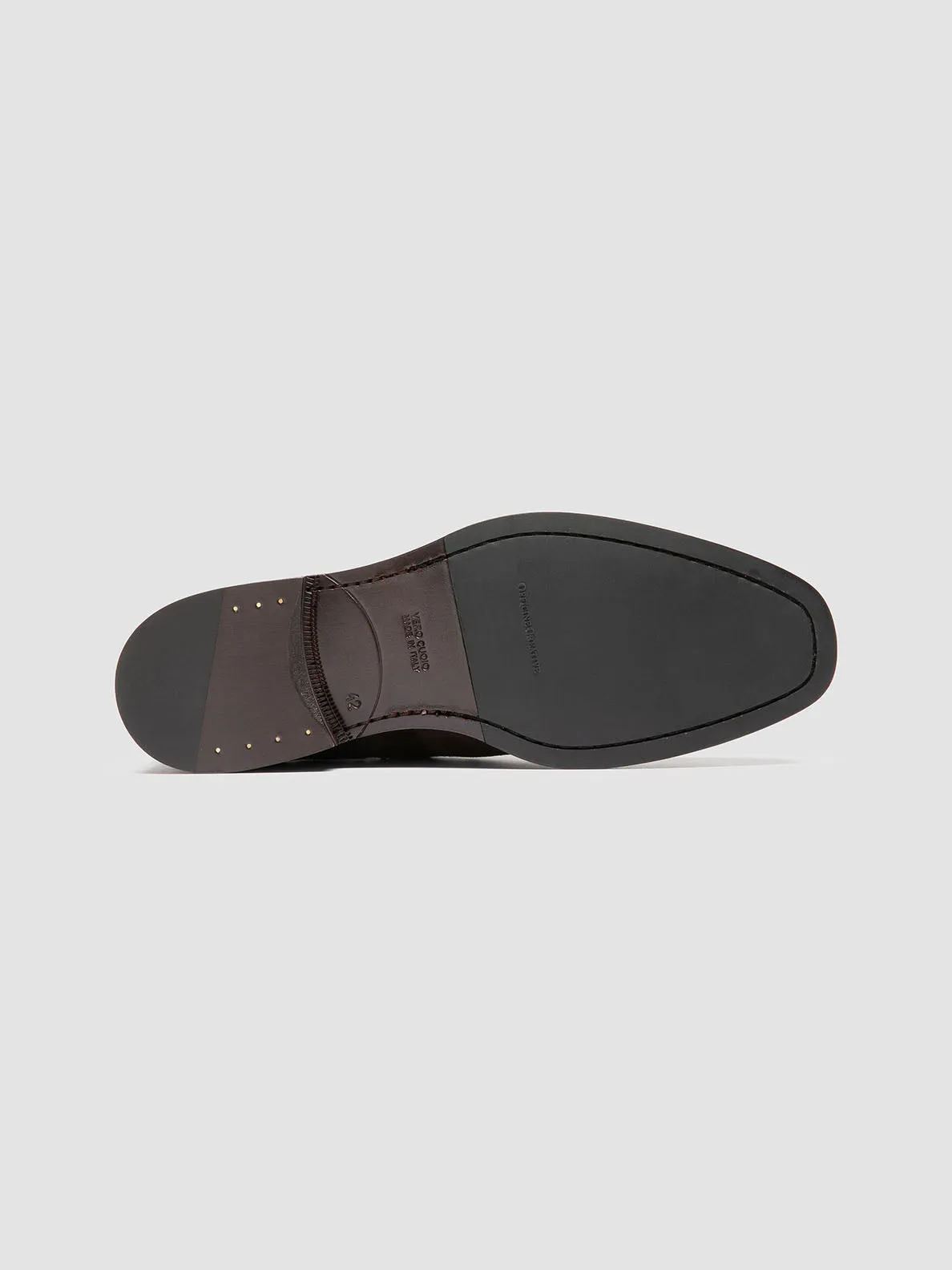 Comfort-Oriented ORTEGA 003 - Brown Suede Chelsea Boots
