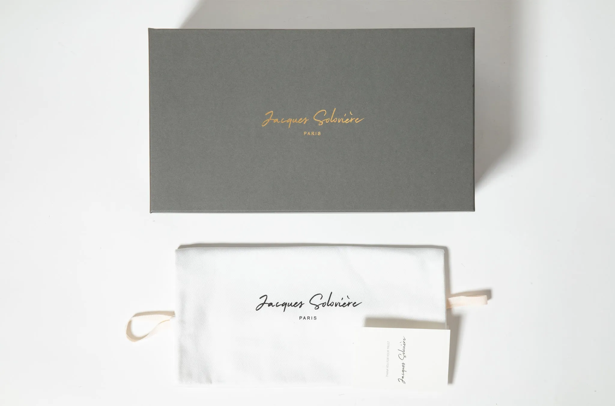 OLIVIER MARRON GLACE SUEDE Office Look Business Attire