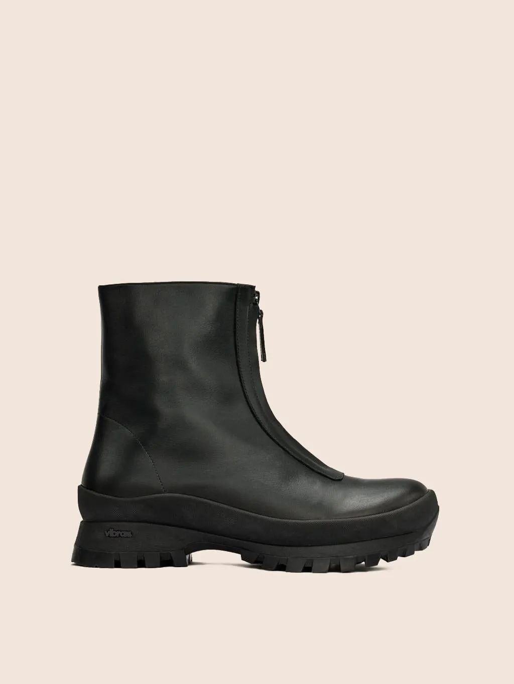Rugged Protection Lace-up Estrella Black Lined Boot