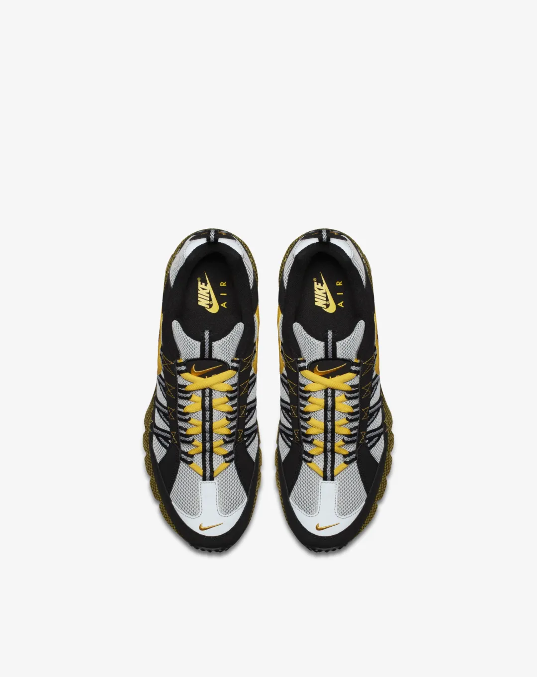 Nike Air Humara 'Black Varsity Maize' Sneakers Stable
