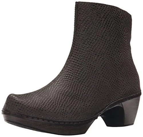 Luxe sole All-around cushioning Almeria Ankle Bootie