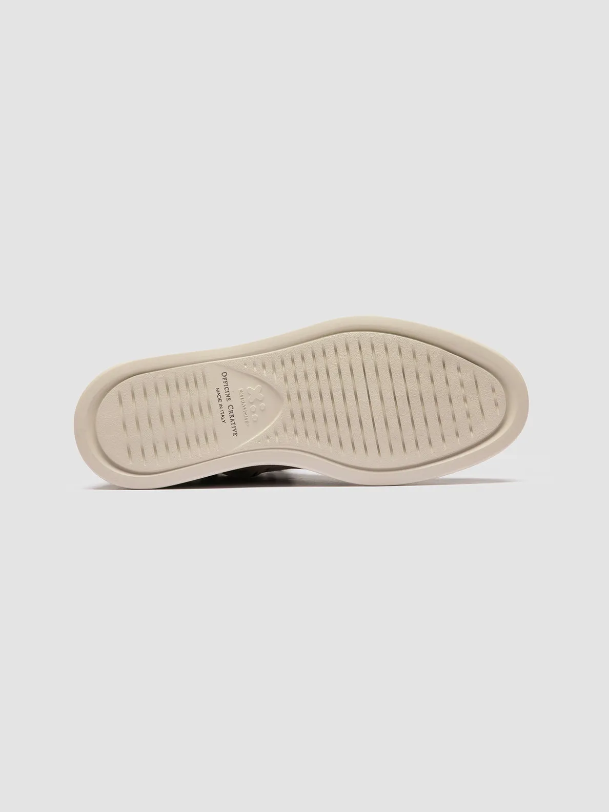 FRAME 004 - Grey Suede Lace-up Boots Slip-resistant support