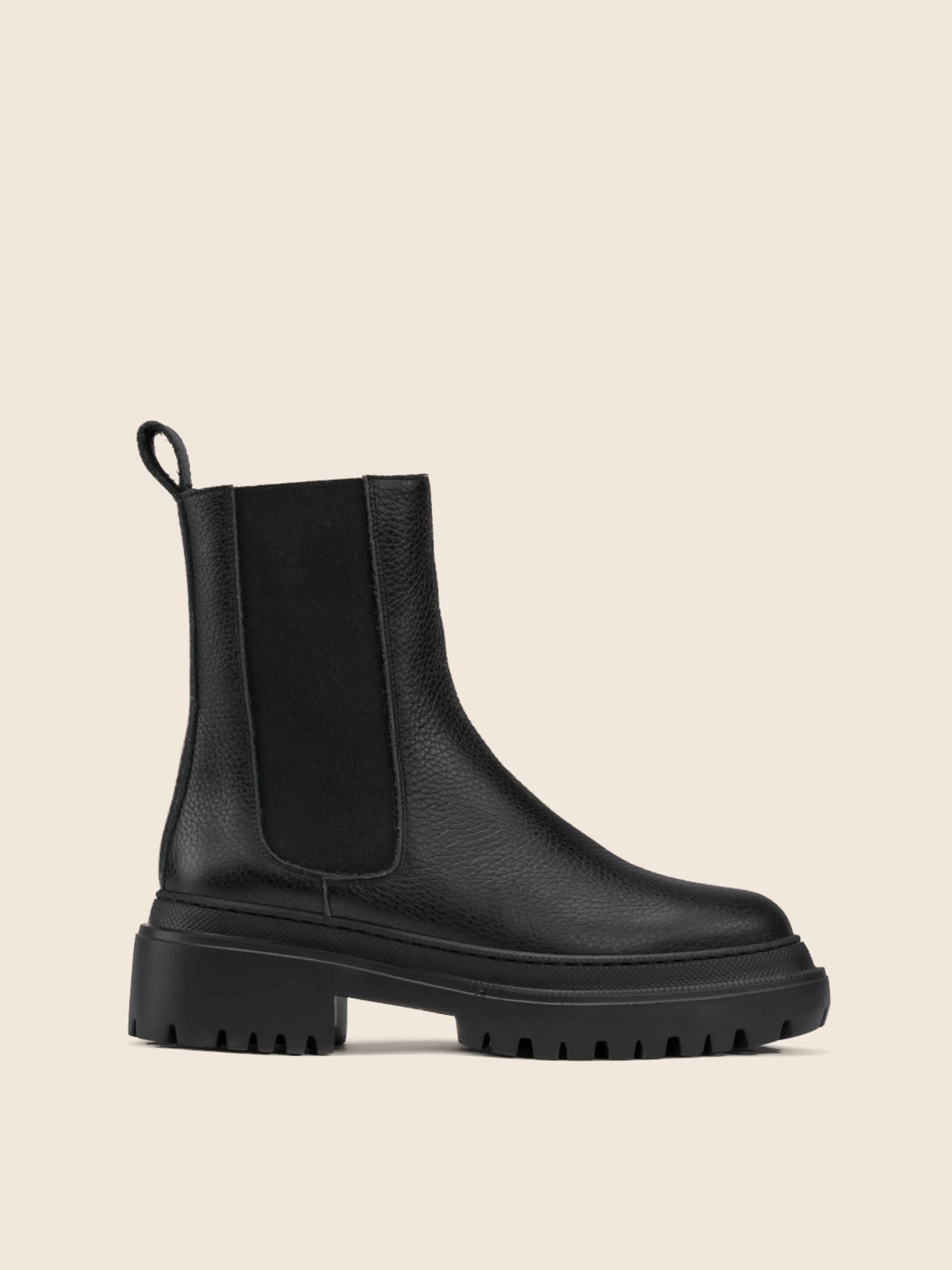 Cortina Black Lined Boot Non Marking Protective Footwear