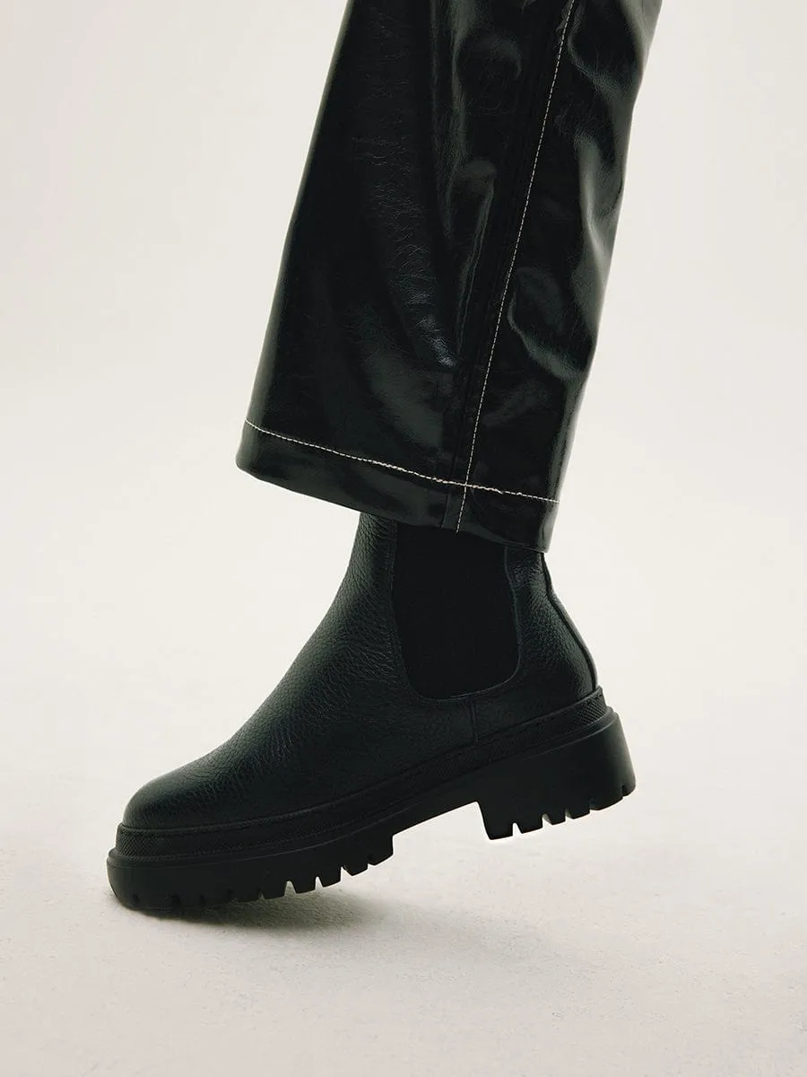 Cortina Black Lined Boot Hiking Comfort Light Step