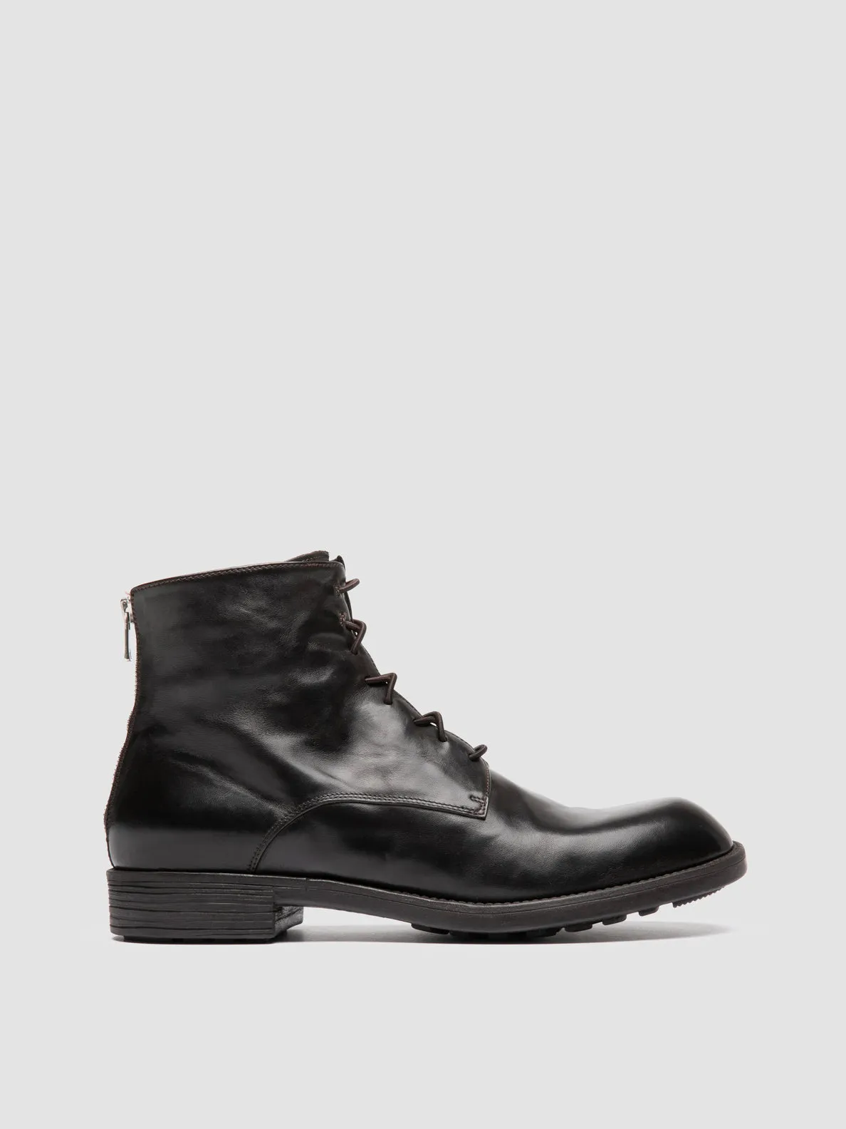DIARY 010 - Brown Leather Zipped Boots Supportive Heel